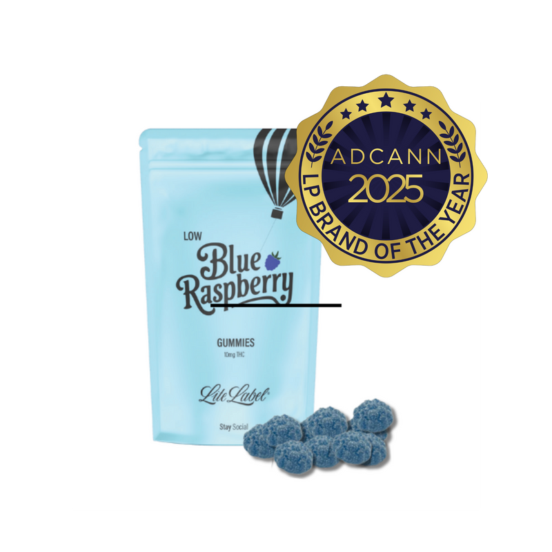 Blue raspberry gummies with a branded bag and ADCANN 2025 award on a white background